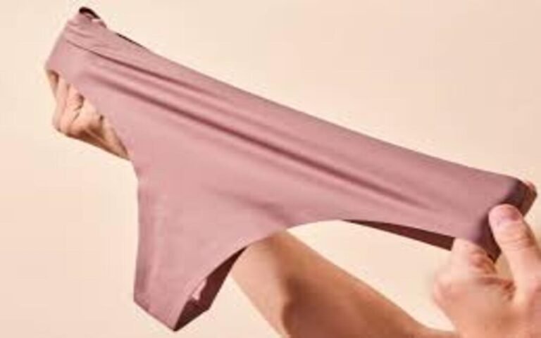 How Wearing Seamless Underwear Transforms Plus-Size Comfort