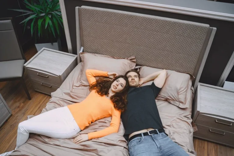 How to Choose the Right Mattress for Your Body Type and Sleep Style